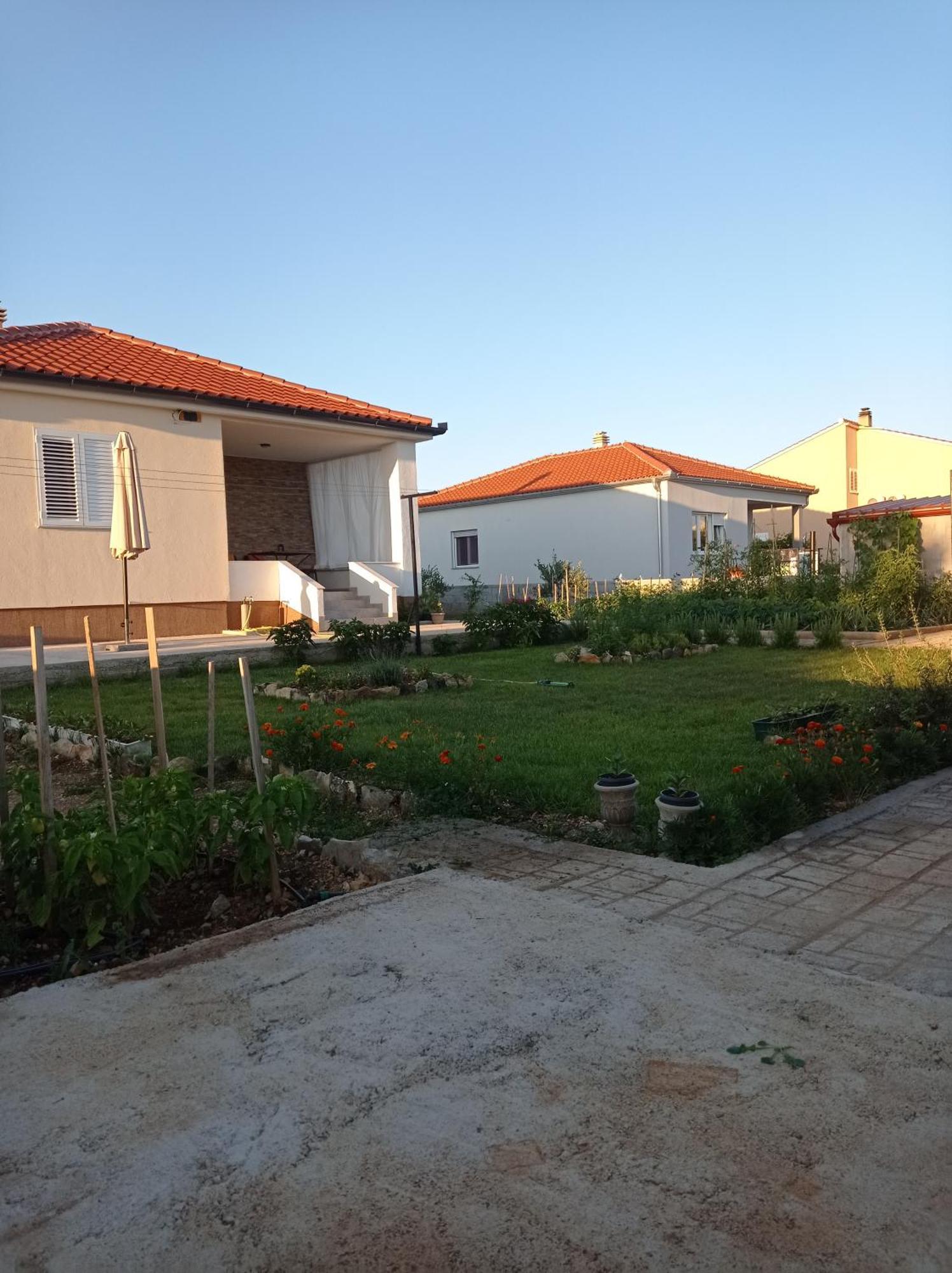 Holiday home Lucia Lozovac